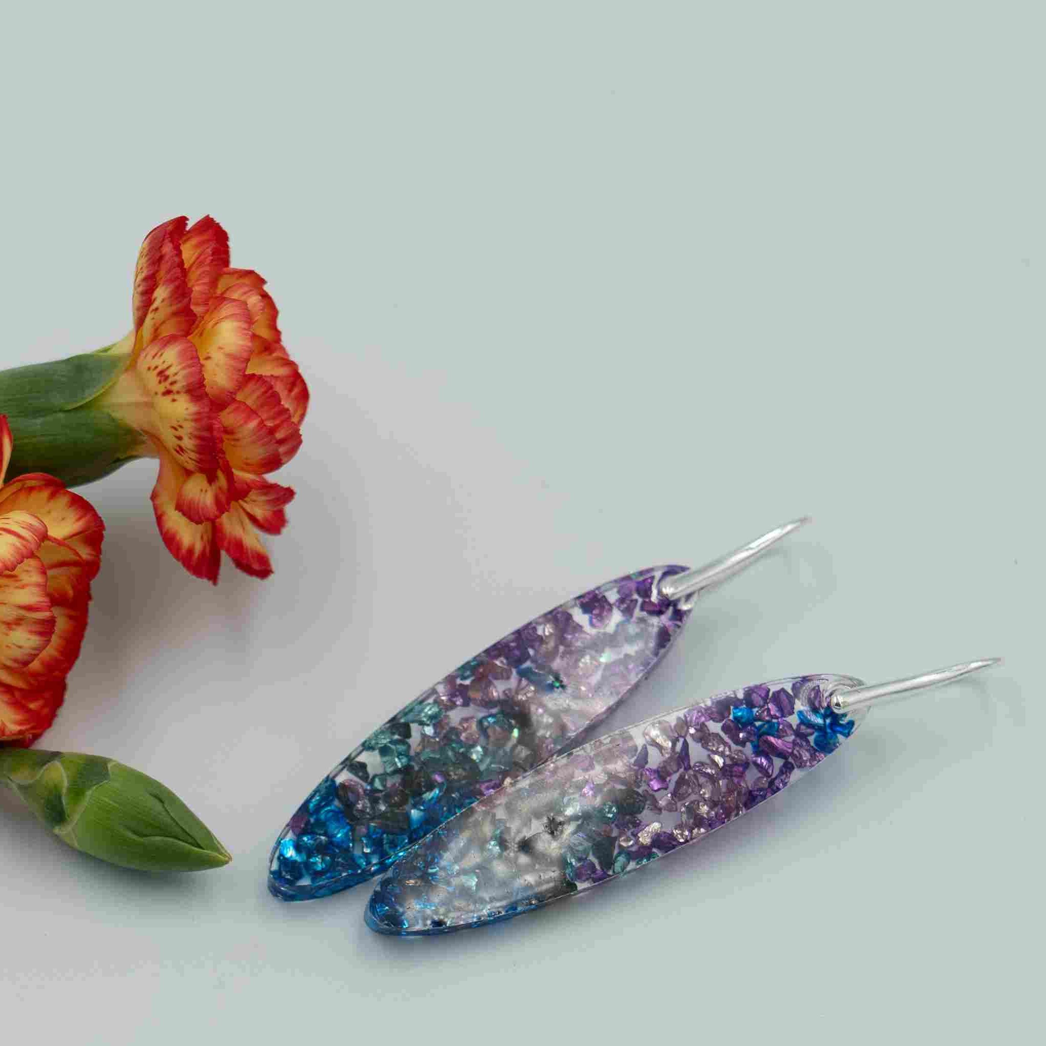 Długie owalne kolczyki fioletowo-niebieskie