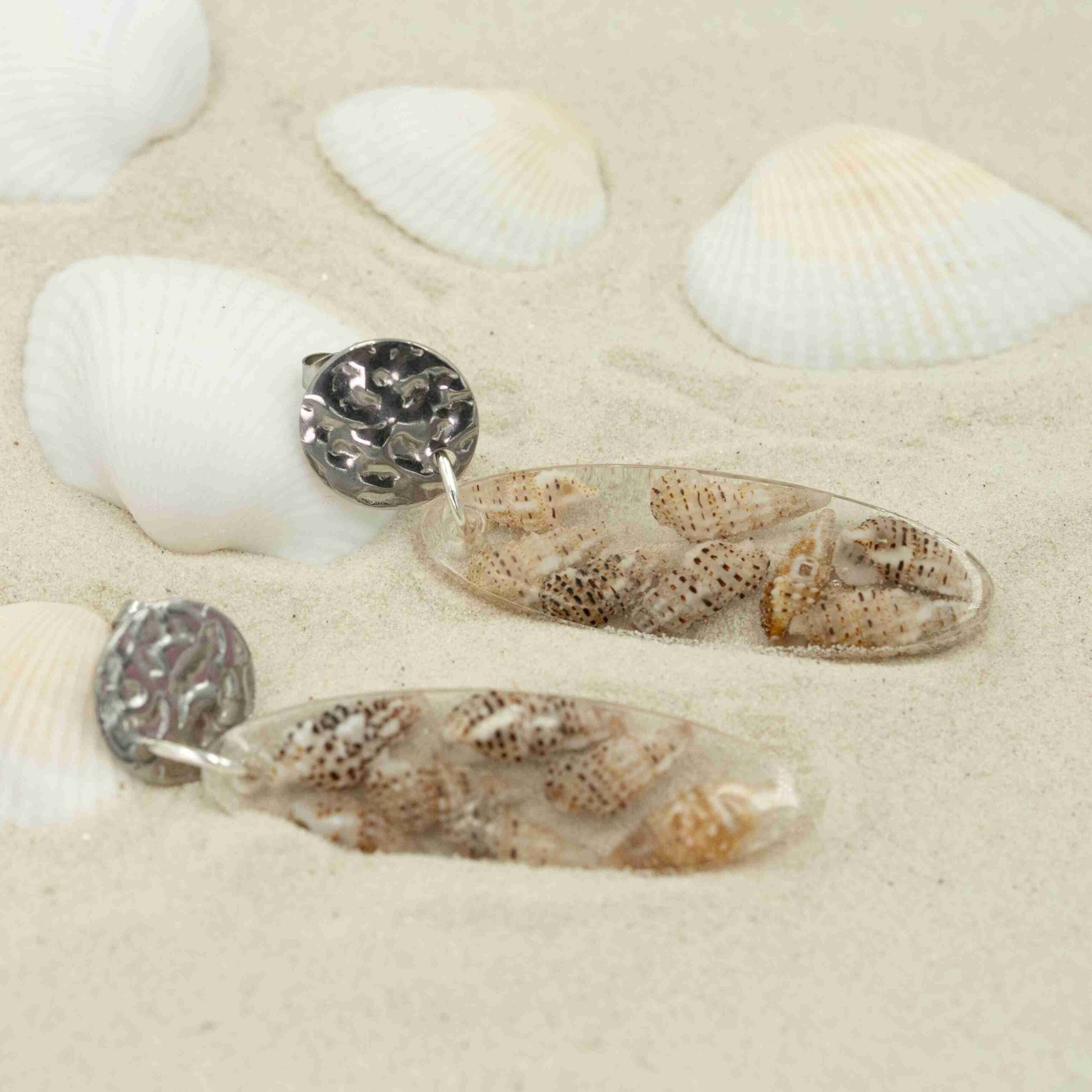 Długie kolczyki z naturalnymi muszelkami